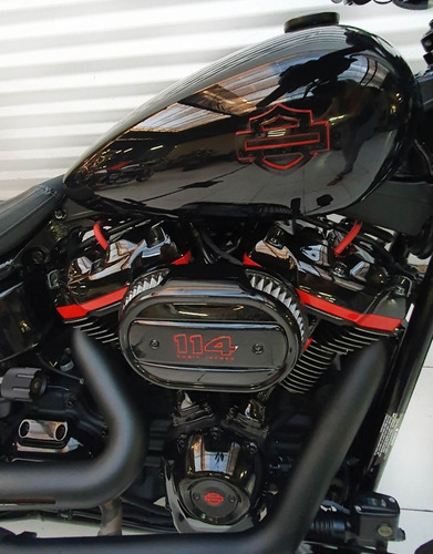 Imagem 3 de 8 de Harley Davidson Softail Breakout 114