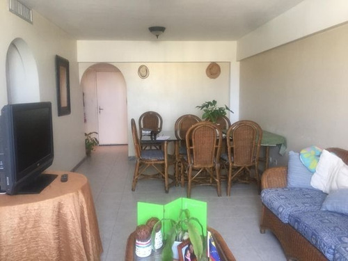 Imagen 10 de 14 de Jorge Sayegh, Vende Cómodo Apartamento Lecheria 0424-8879378 Mls 21-3854