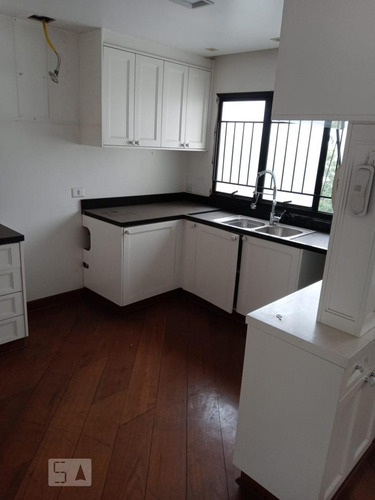 Apartamento À Venda - Vila Andrade, 3 Quartos, 198 - S893086641
