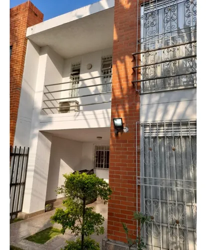 Venta Casa De 182mts2 En Condominio En Alfaguara, Jamundí 8865.