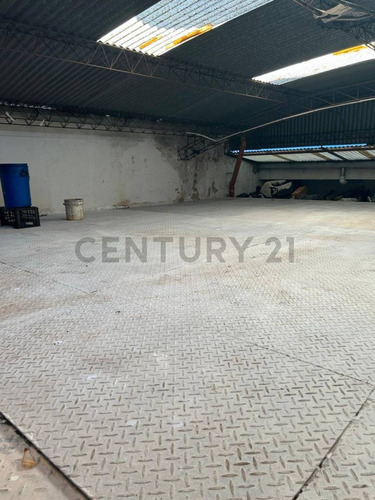 Venta Deposito Local 120m2 Parque Chas Sin Expensas