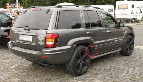 Moldura Izquierda De Jeep Grand Cherokee 99-04 Oem