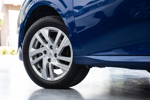 Peugeot 208 1.6 Active