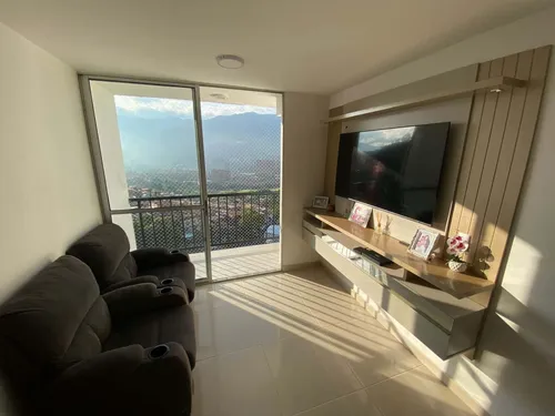 Apartamento En Venta En Entrevientos. Cod V13035