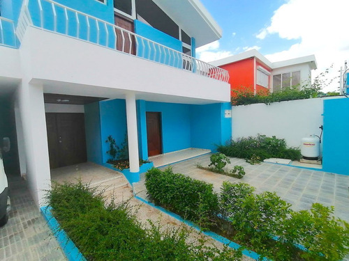 Casa En Venta En Los Cacicazgos