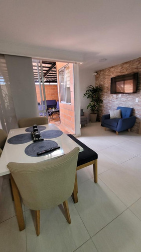 Apartamento En Unidad Cerrada