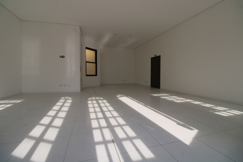 Imagem 5 de 21 de Sala Comercial Para Alugar Com 70m² Por R$ 1.500,00 No Bairro Centro - Curitiba / Pr - Sl0053