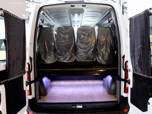 Renault Master Executiva L3h2 16 Lugares 2025
