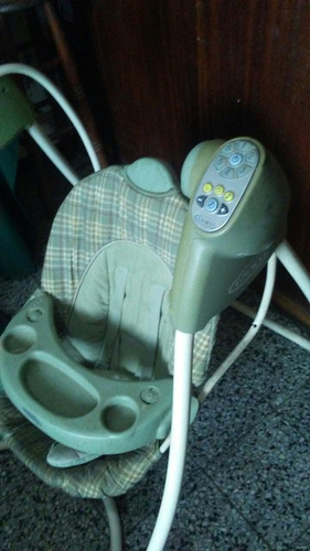 Imagen 3 de 6 de Silla Mecedora Graco Precio De Remate