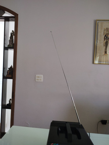 Tv Portátil Sem Funcionar Broksonic Color Certc-2808ul (Usado)