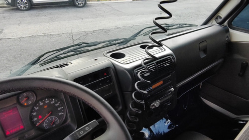 Volkswagen 10-160 Modelo 2014 Com Baú