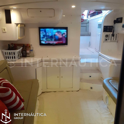 Imagem 10 de 14 de Excalibur 45 1997 Intermarine Scarab Cigarette Offshore
