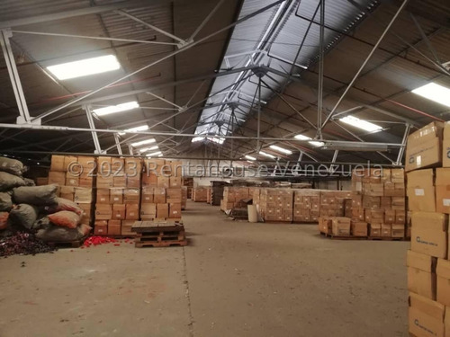 Galpón Industrial De Doble Altura En Venta En Catia Calle Privada