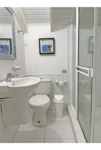Imagen 16 de 19 de Apartamento De Tres Niveles Con Vista Al Mar