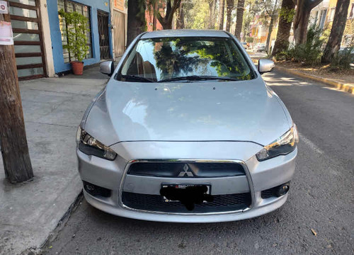 Mitsubishi Lancer 2.0 Es Cvt Mt