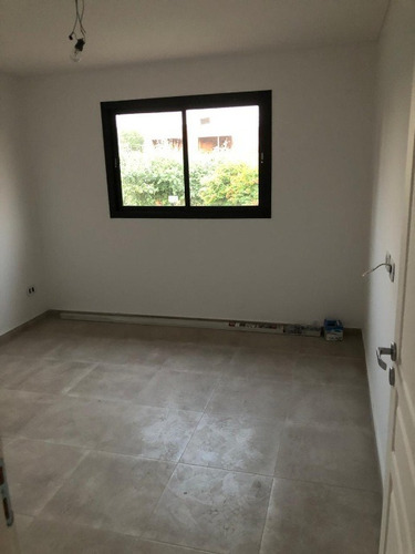 Imagen 11 de 14 de Duplex De 3 Ambientes A Estrenar En Venta - Ituzaingo Sur