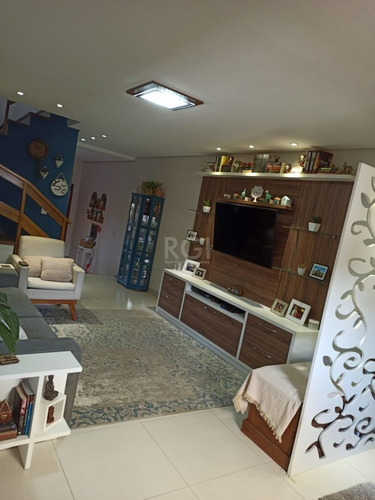 Sobrado Em Jardim Leopoldina Com 2 Dormitórios - Ot7892