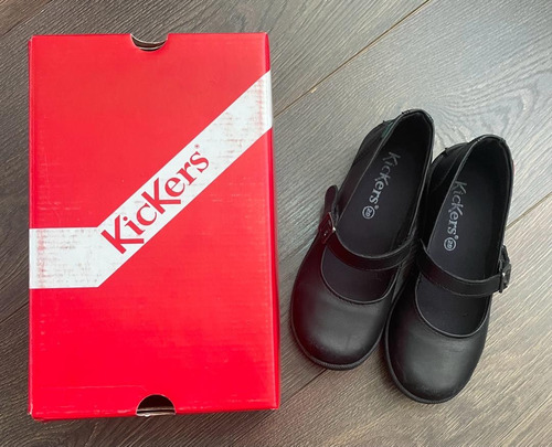 Zapatos Negros Kickers De Niña Línea Colegial Talla 28 Y 29