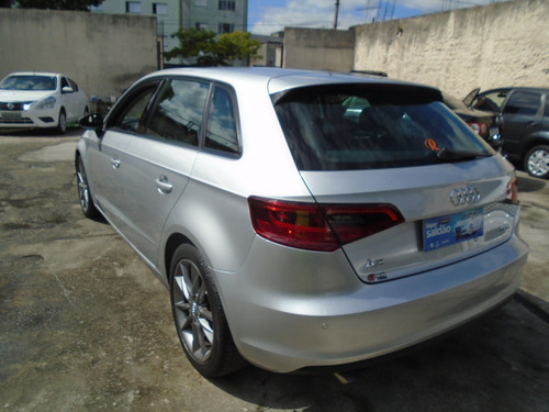 Imagem 2 de 7 de Audi A3 Prata