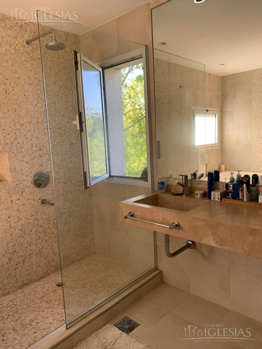 Imagen 20 de 30 de Casa - Los Castores En Venta