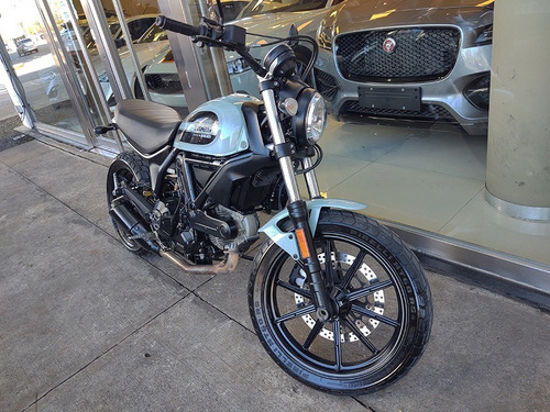 Imagen 9 de 9 de Ducati Scrambler 2017 400 Abasto Motors