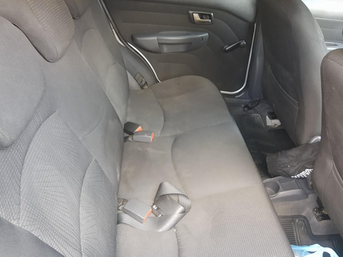 Imagem 9 de 14 de Fiat Palio Essence 1.6 16v (flex)