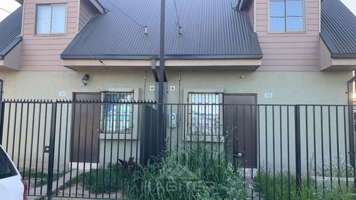 Casa En Venta De 3 Dorm En Talca, Villa Bicentenario.
