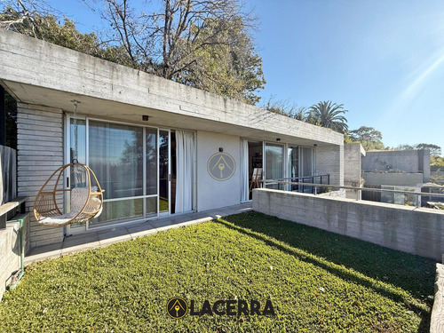Unico Depto. 4 Amb. Con 2 Jardines Y Piscina Propia! 2 Cocheras Cub.