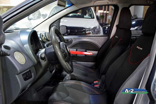 Imagem 3 de 11 de Fiat Uno Evo Sporting 2012