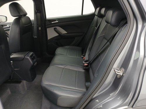 Volkswagen T-Cross 1.4 250 TSI TOTAL FLEX HIGHLINE AUTOMÁTICO