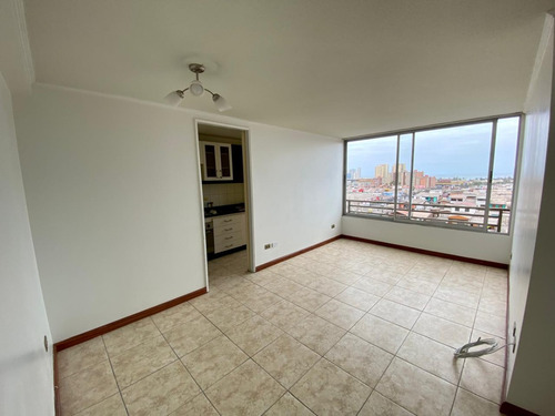 Arriendo Económico Departamento En Edificio Diego Portales