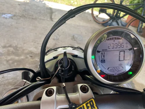 Ducatti Scrambler Desert Sled