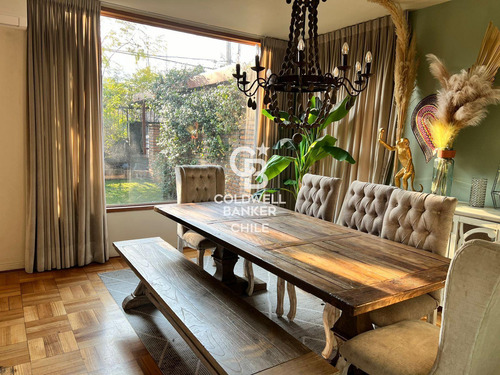 Exclusiva Casa Remodelada En Arriendo, Vitacura