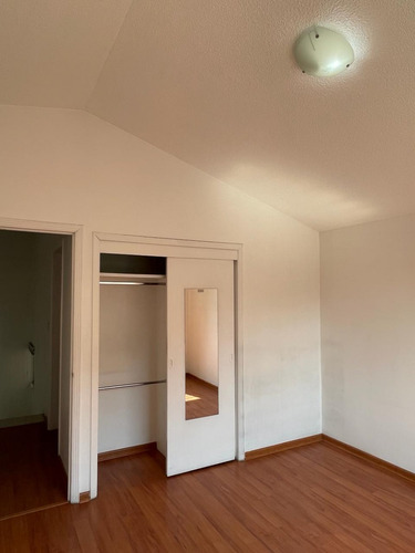 Excelente Oportunidad!!! Casa En Venta En Viveros Del Valle A Dos Minutos De Los Bastones