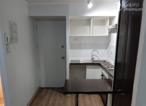 Departamento En Venta De 1 Dorm. En Estación Central