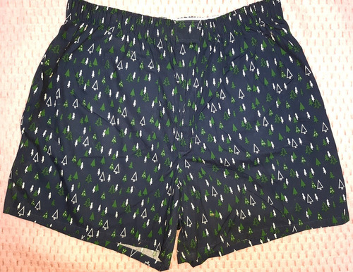 Short Gap Talle  L  (34-36), Made In Indonesia, Nuevo