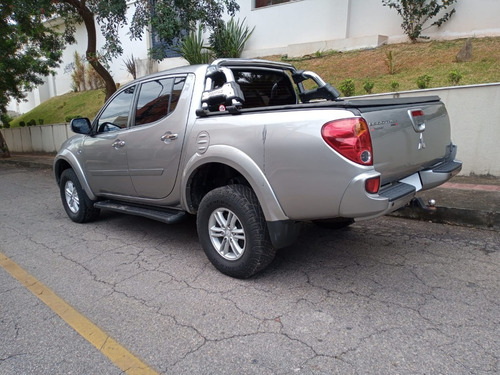 Imagem 3 de 10 de L200 Triton Hpe 4x4 Automatica