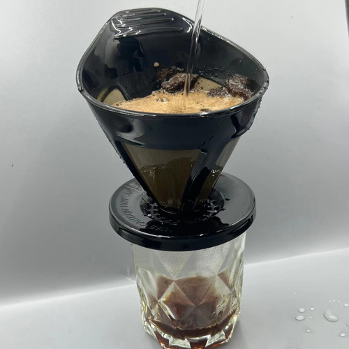 Vierta Sobre El Gotero De Café De Una Sola Taza,
