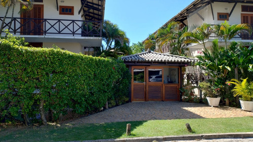 Apto 2 Dorms Com Suite Em Praia Do Forte Ba