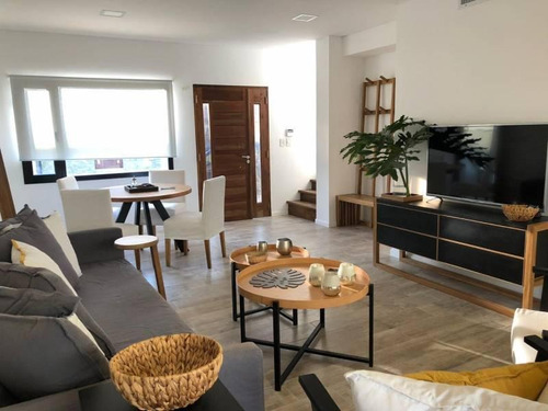 Imagen 12 de 30 de Duplex La Cañada De Pilar 3 Ambientes Con Jardín.