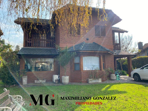 Casa En Venta, 6 Ambientes - La Martona, Cañuelas