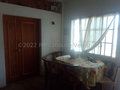 Imagen 24 de 30 de Casa En Venta En La Piedad De Cabudare Con Techo De Plata Banda Con Opción A Un Segundo Nivel Gabriela. C #23-4244