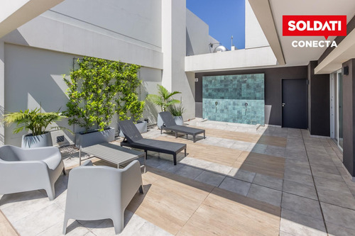 Departamento En Venta De 3 Ambientes Con Balcón, Excelente Construcción En Caballito
