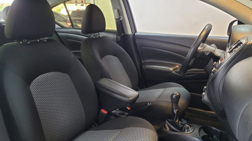 Nissan Versa Versa 1.0 12V (Flex)