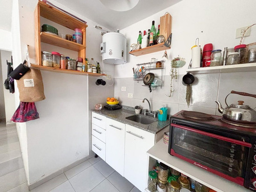 Venta Depto 2 Amb Pb C/patio - Moron Centro