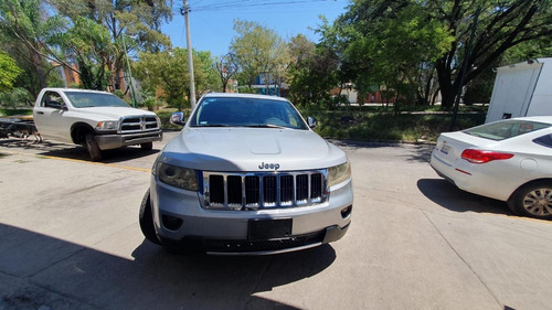 Jeep Grand Cherokee 5.7 Limited Premium V8 4x2 Mt