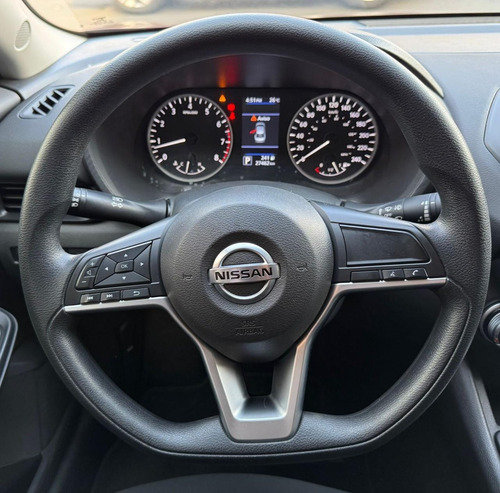 Precioso Nissan Sentra Sense 2.0 At 2022