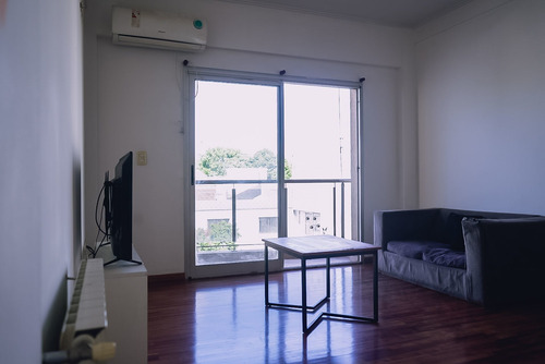 Imagen 25 de 28 de Departamento De 2 Dormitorios En Venta En La Plata