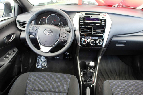 Toyota Yaris 1.5 Xs 16v Cvt 5p 2020 0km