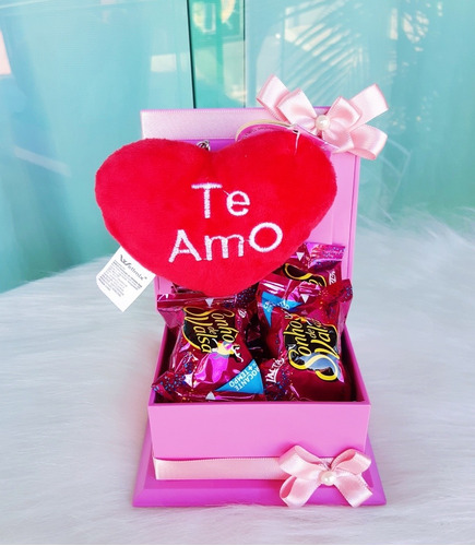 Imagem 1 de 8 de Cesta De Chocolate Presente Romântico Namorada Mãe Esposa Vo